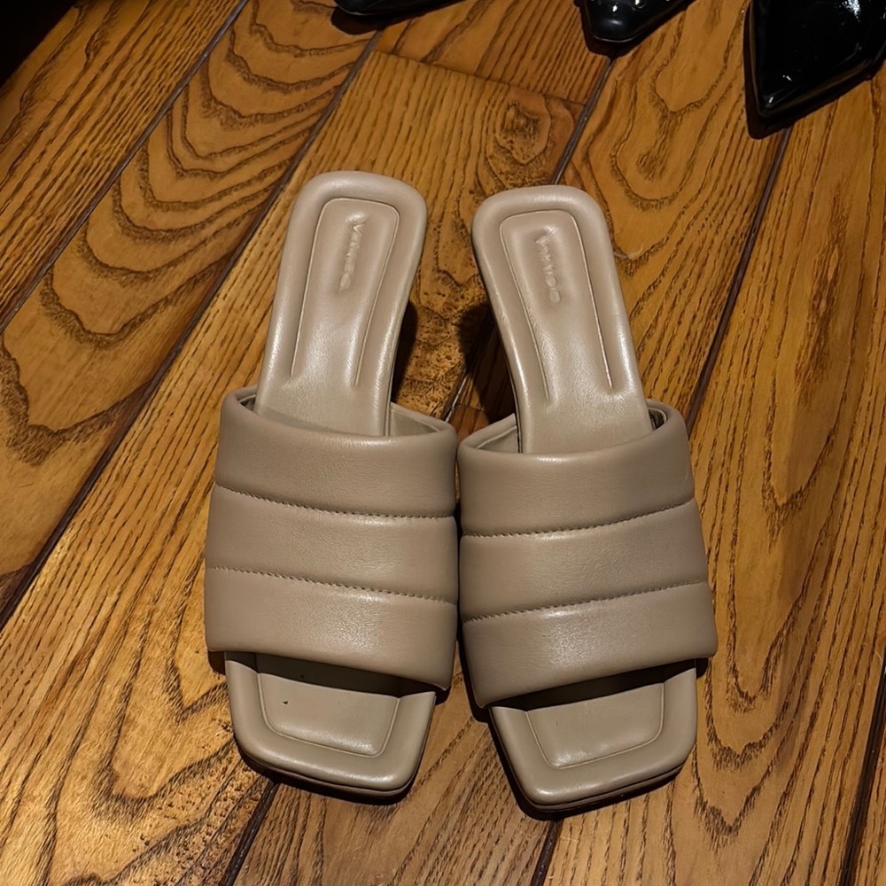 Elegant Beige Slide Sandals